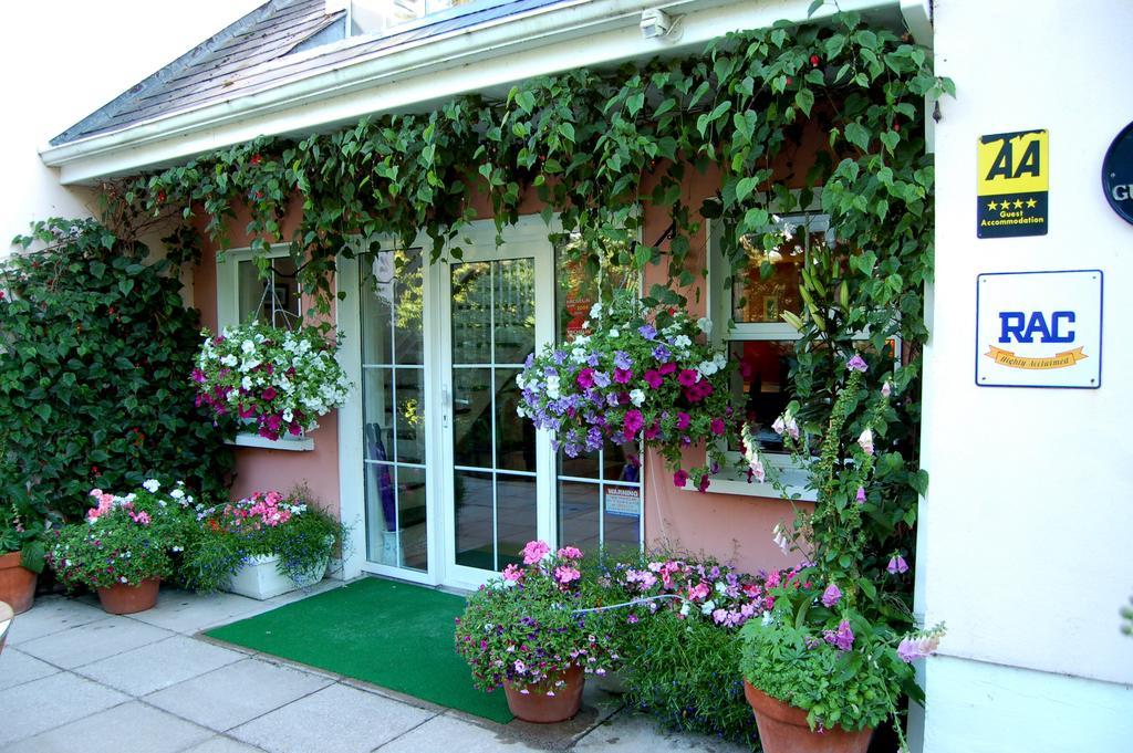 Guest house The Grove