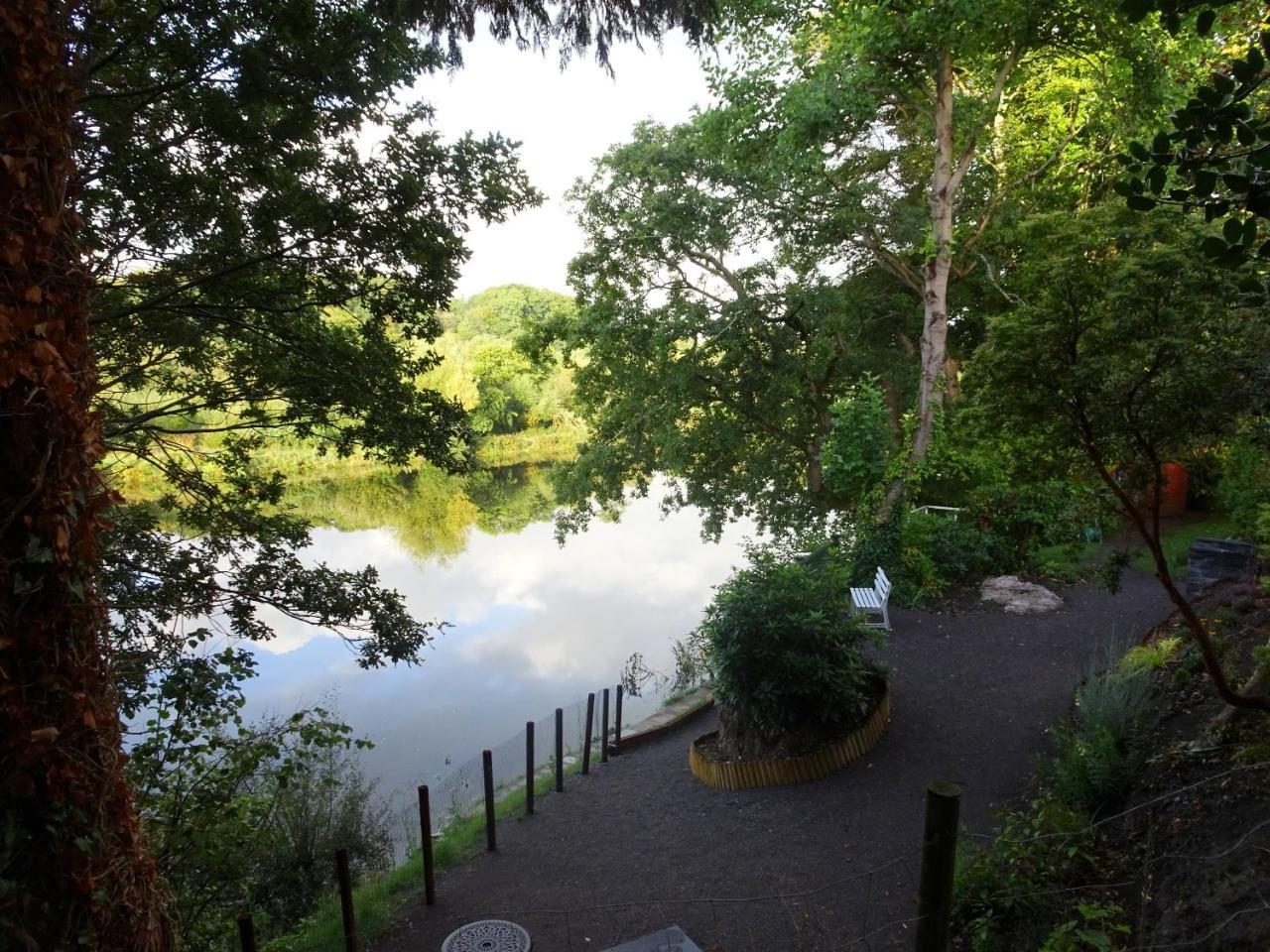 Guest house The Grove 4*